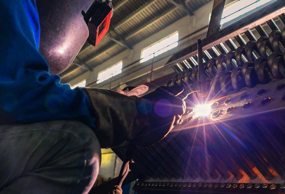 6 Options for Warehouse Ventilation Systems in Australia / Fanmaster
