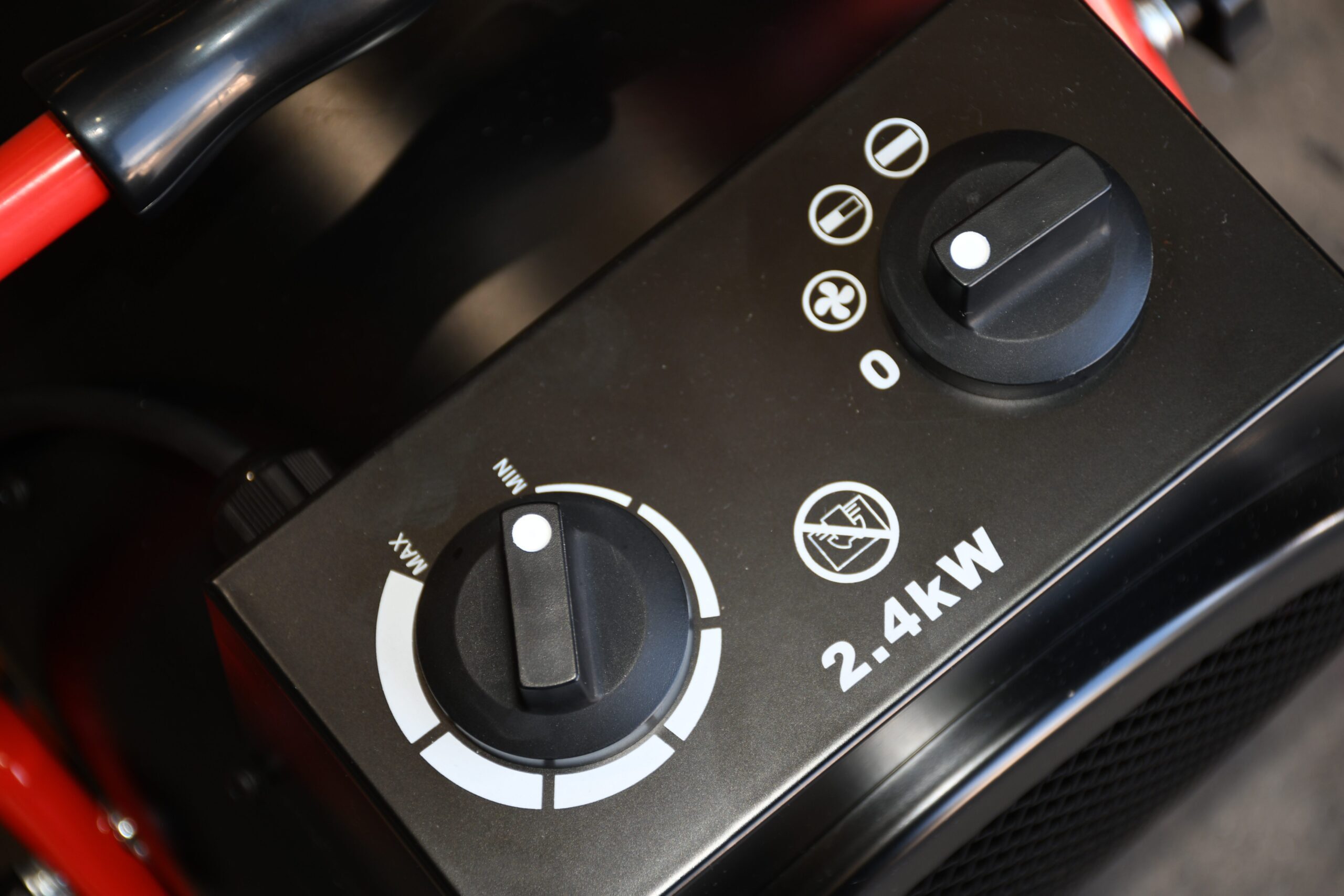 ELECTRIC SPACE HEATER 2.4kW 240V – HES2.4