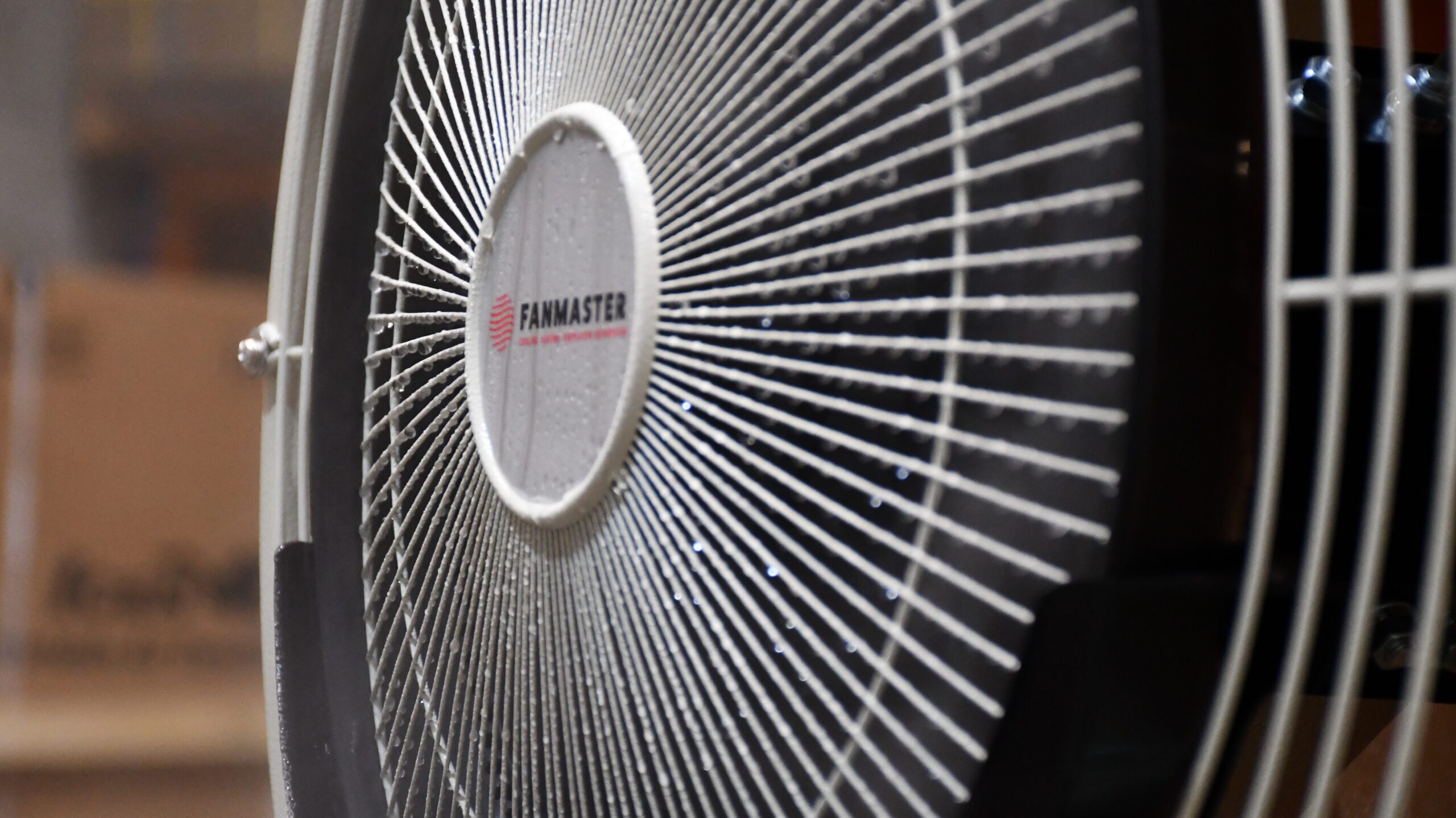 HEAVY DUTY INDUSTRIAL MOBILE MISTING FAN 600MM