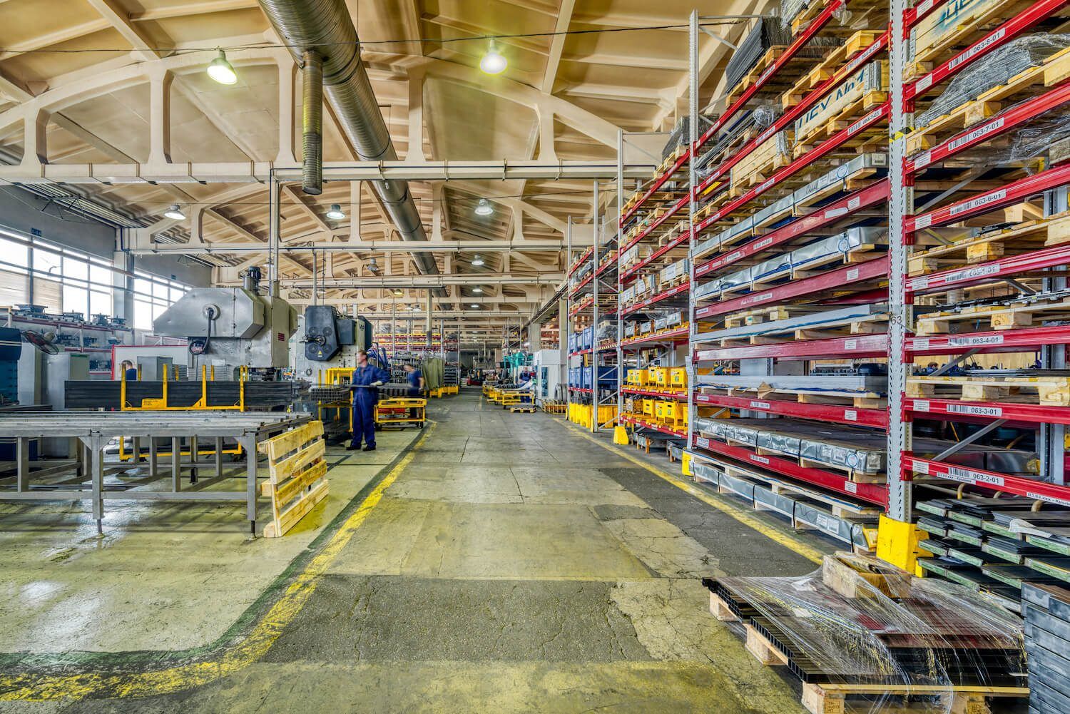 How Do Industrial Misting Fans Work And What Are Their Benefits? / Fanmaster